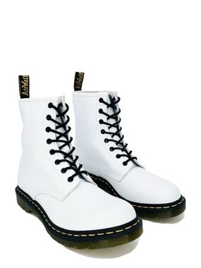 NEW Dr. Martens Softy T Leather Lace-Up Boot White Womens Size 11 1460/25057 New